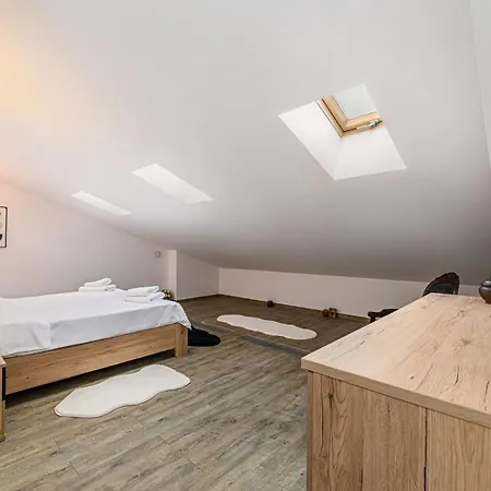 Zen Loft With Forest View In Silver Mountain Apartman *
